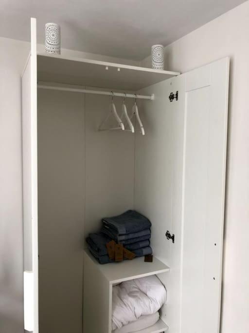 Prachtig Guesthouse Aan Het Water 阿尔梅勒 外观 照片