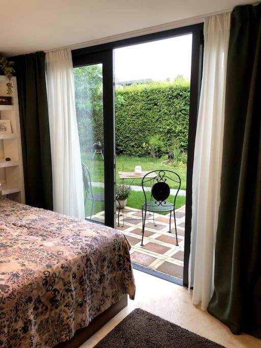 Prachtig Guesthouse Aan Het Water 阿尔梅勒 外观 照片