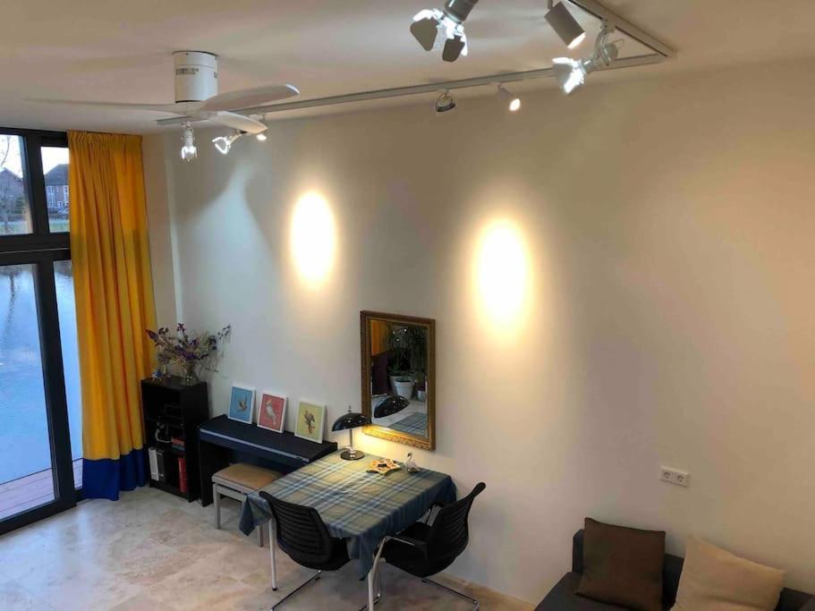 Prachtig Guesthouse Aan Het Water 阿尔梅勒 外观 照片