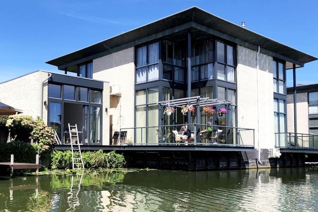 Prachtig Guesthouse Aan Het Water 阿尔梅勒 外观 照片